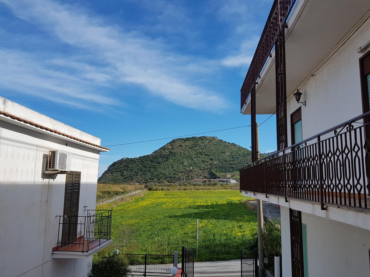 Casevacanze Mare Mongiove Villa Exterior photo
